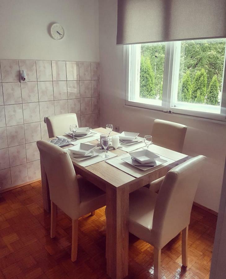 Apartman Kej Pirot Buitenkant foto
