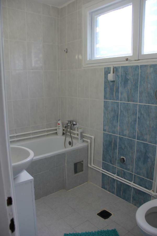 Apartman Kej Pirot Buitenkant foto