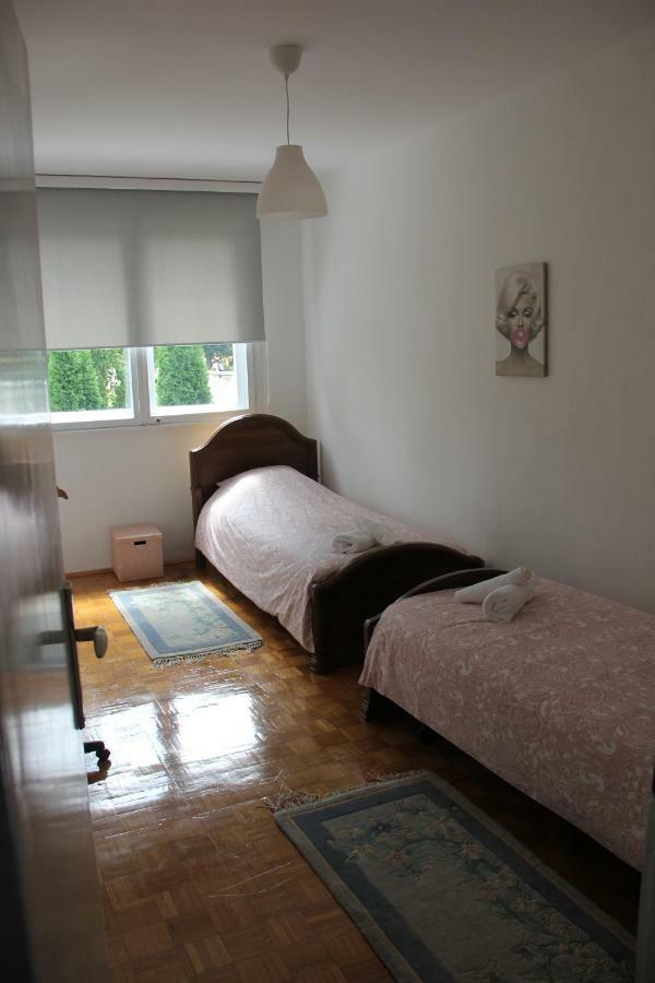 Apartman Kej Pirot Buitenkant foto