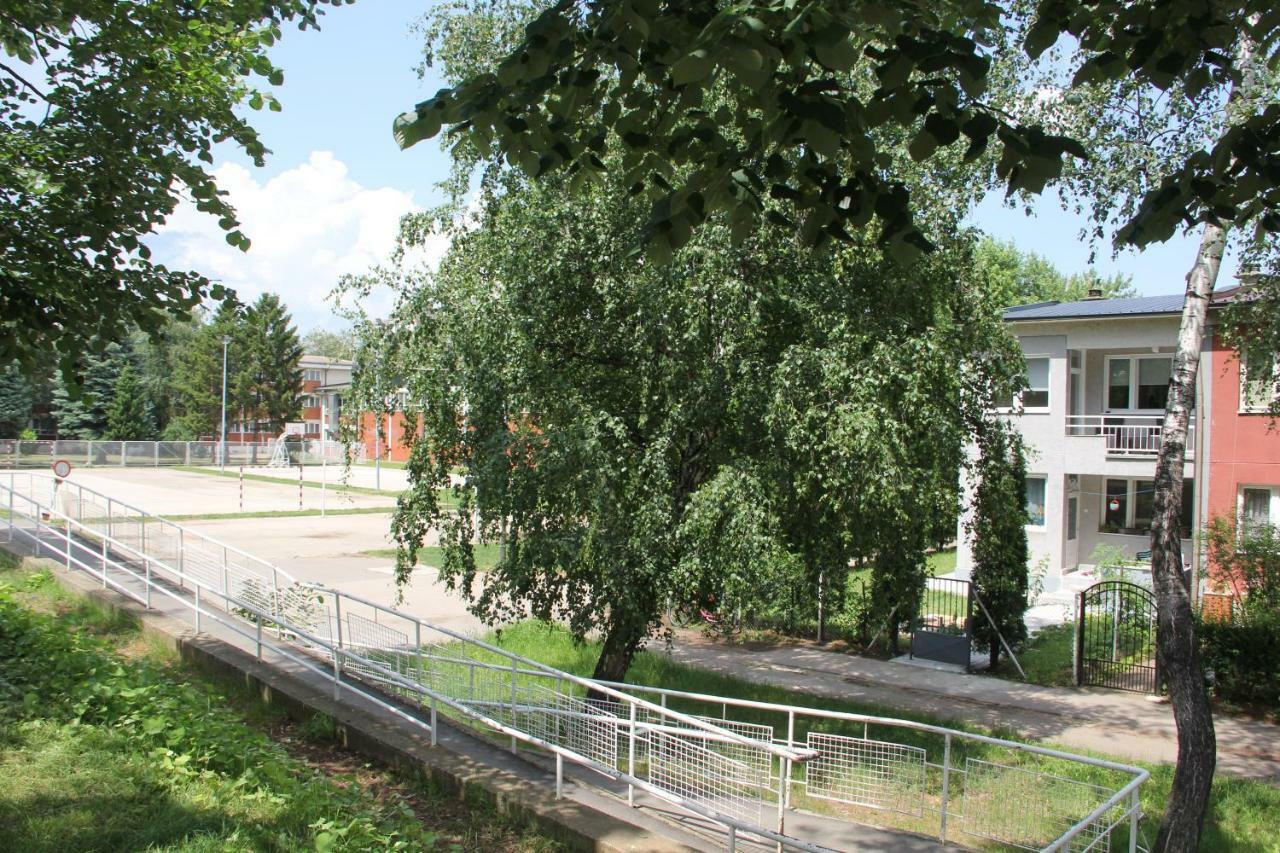 Apartman Kej Pirot Buitenkant foto