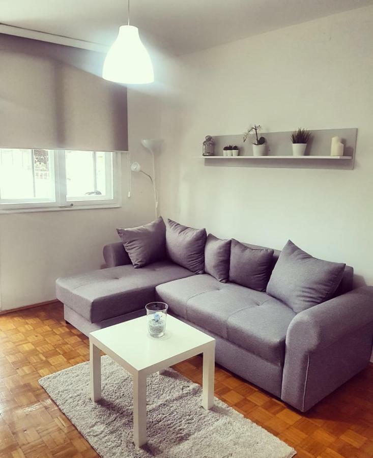Apartman Kej Pirot Buitenkant foto