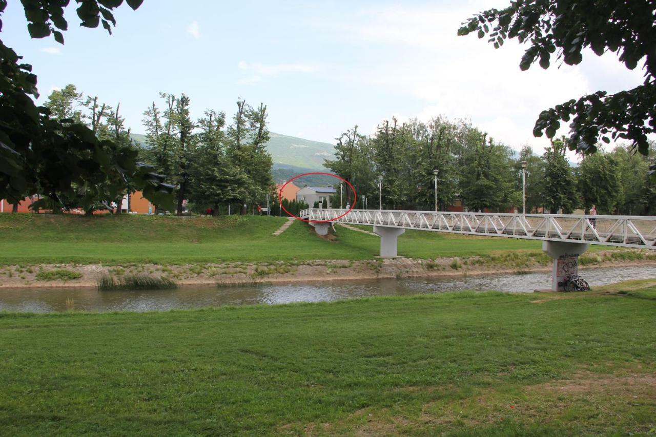 Apartman Kej Pirot Buitenkant foto